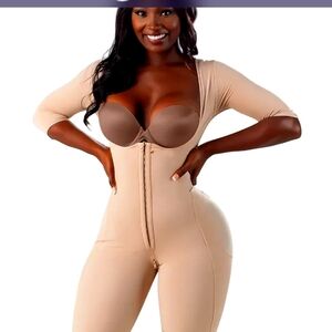 Meli belt faja with sleeves